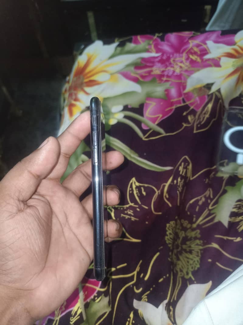 Apple iPhone SE 4