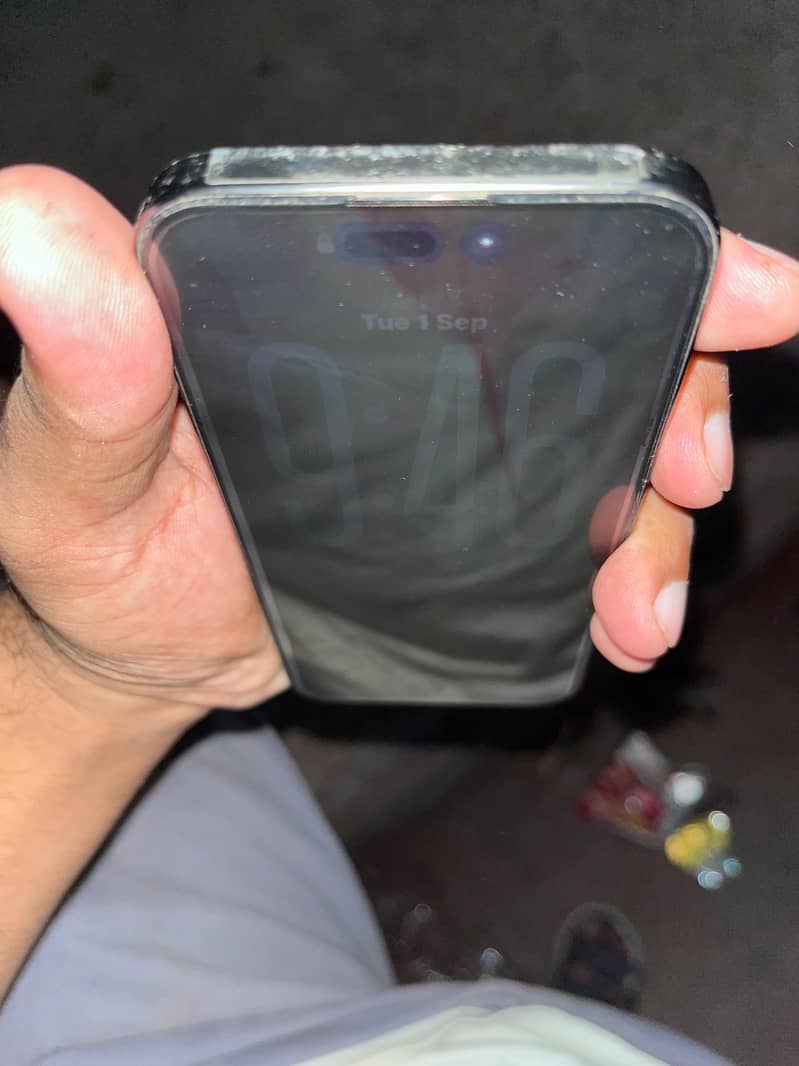Apple iPhone 15 Pro 3