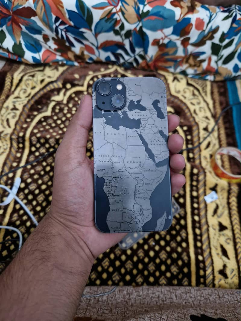 Iphone 13 8