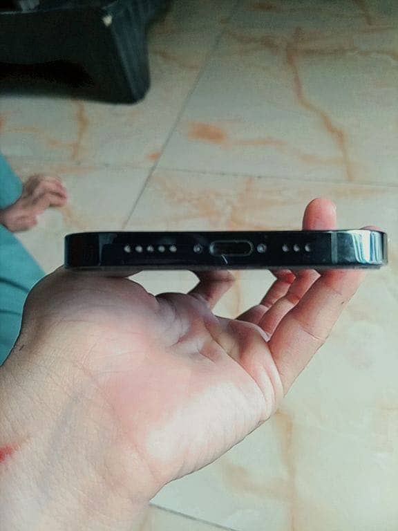 iPhone 12 pro 2