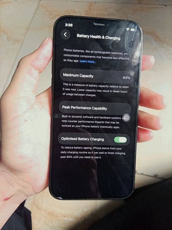 iPhone 12 pro 4