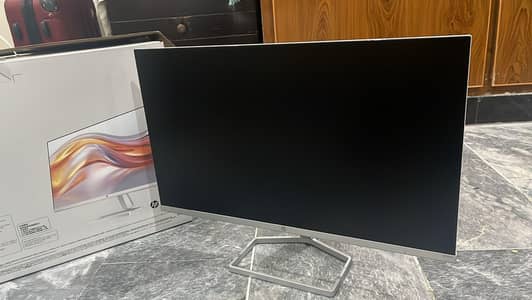 Brand New HP Borderless 24 Inch Monitor