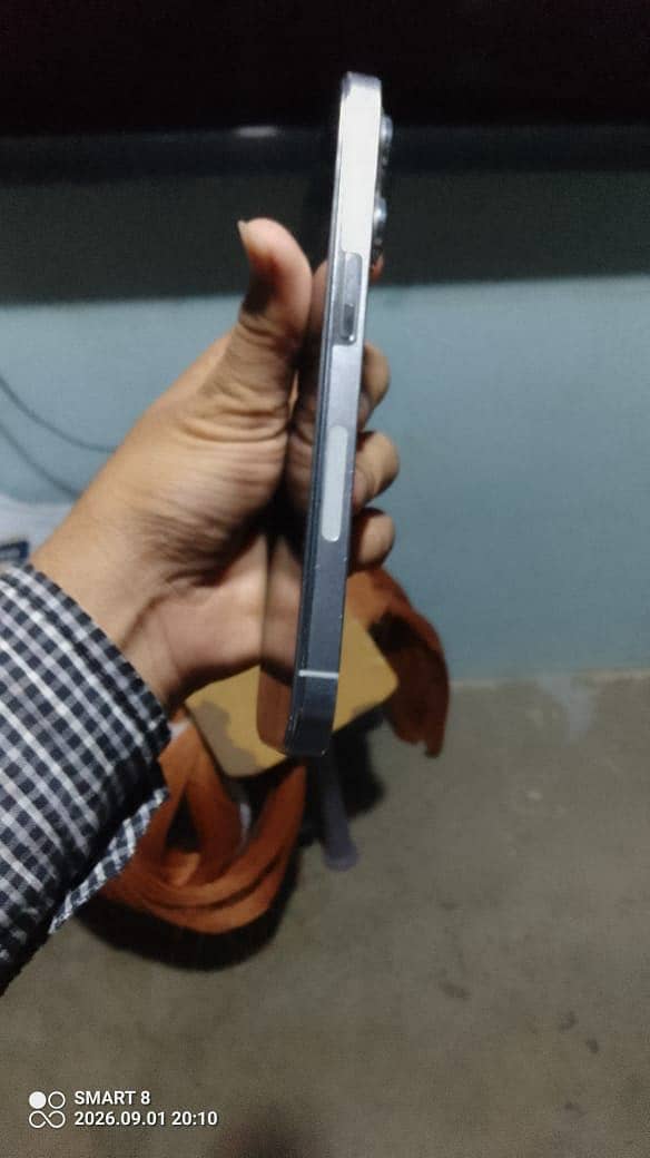 Apple iPhone 14 Pro 1