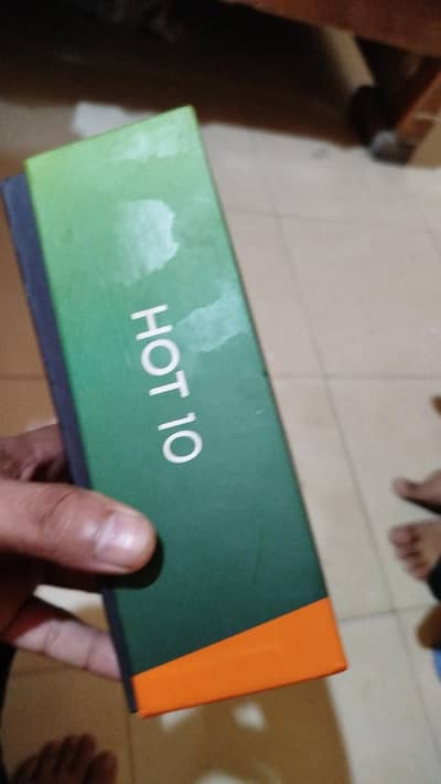 Infinix Hot 10
