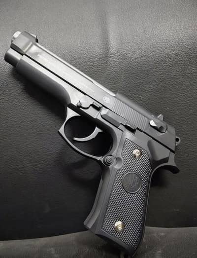 Premium Metal  M92 replica ~1kg weight ,Toy