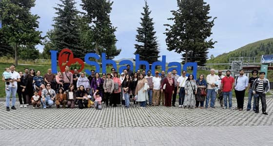 Looking for Female Travel consultant