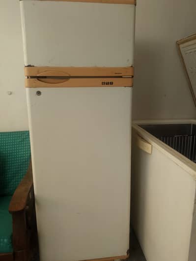 Refrigerator for sale 12 cubic