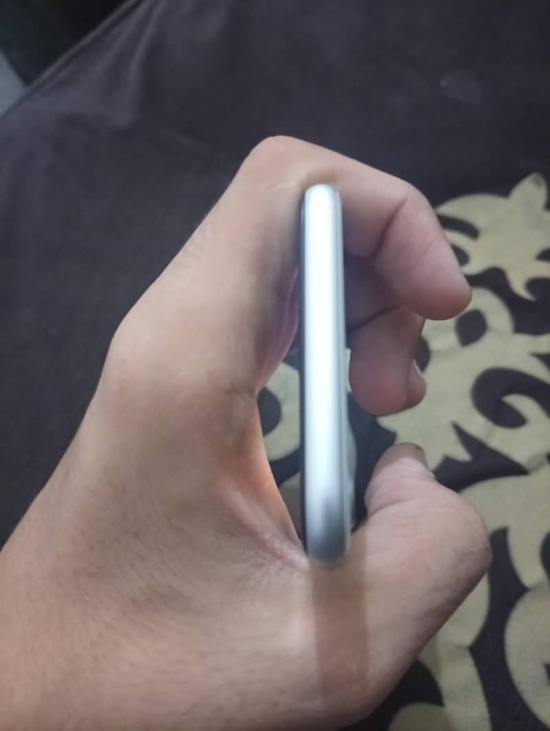 Apple iPhone SE 2