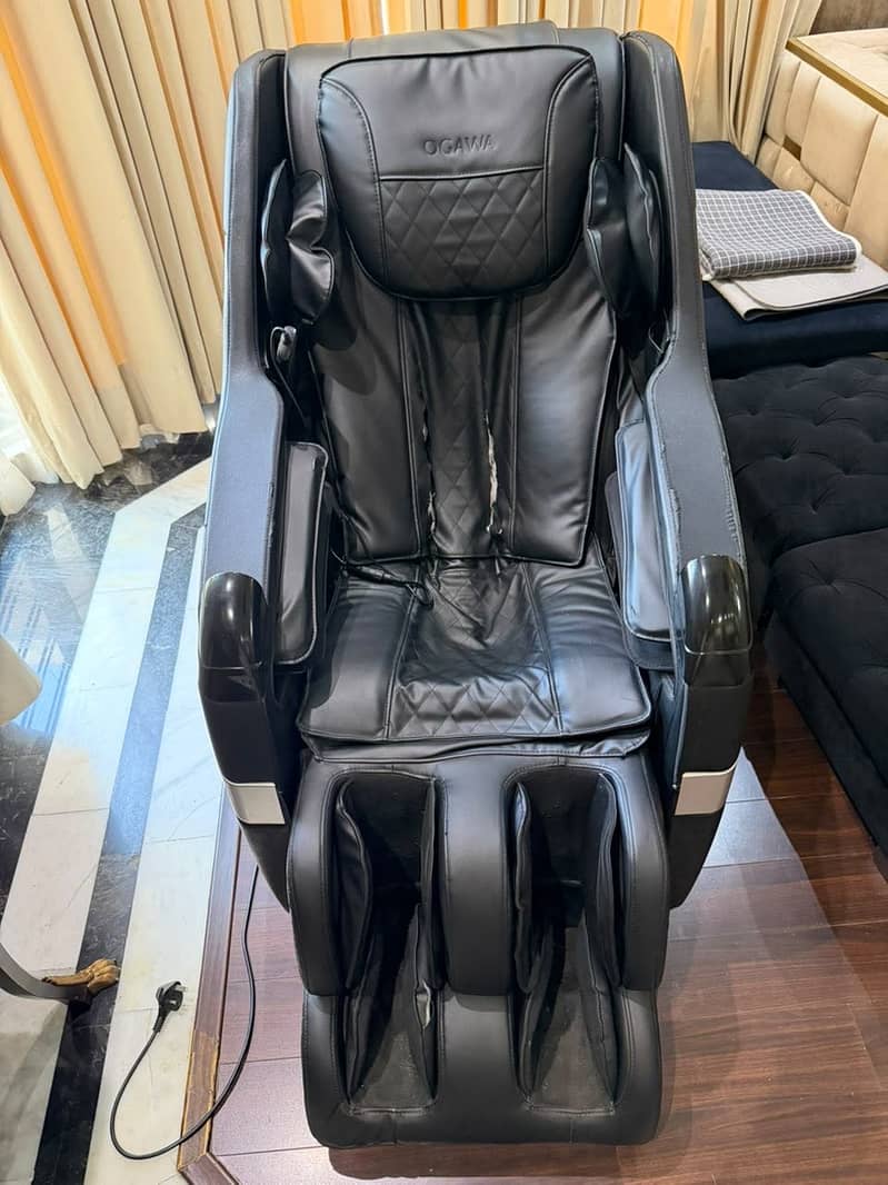 Message chair 1