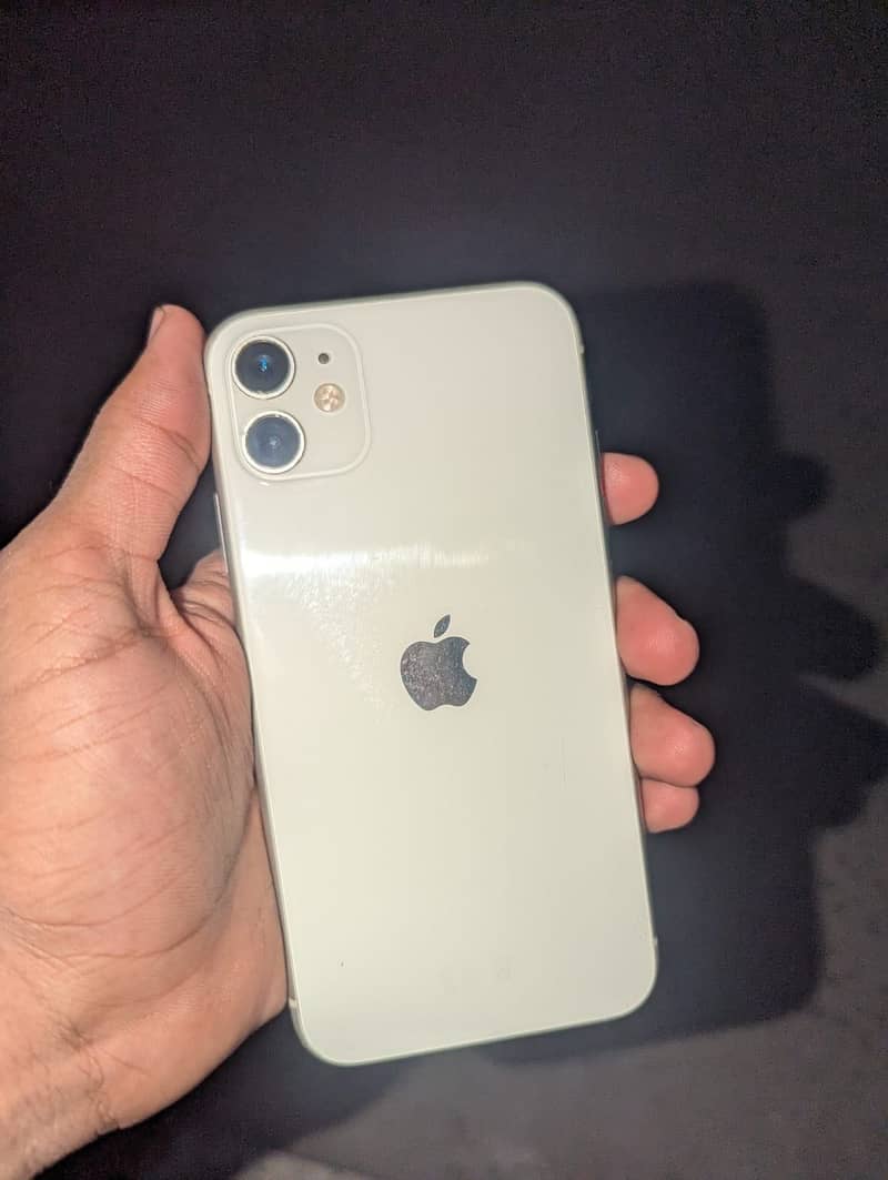 Apple iPhone 11 6
