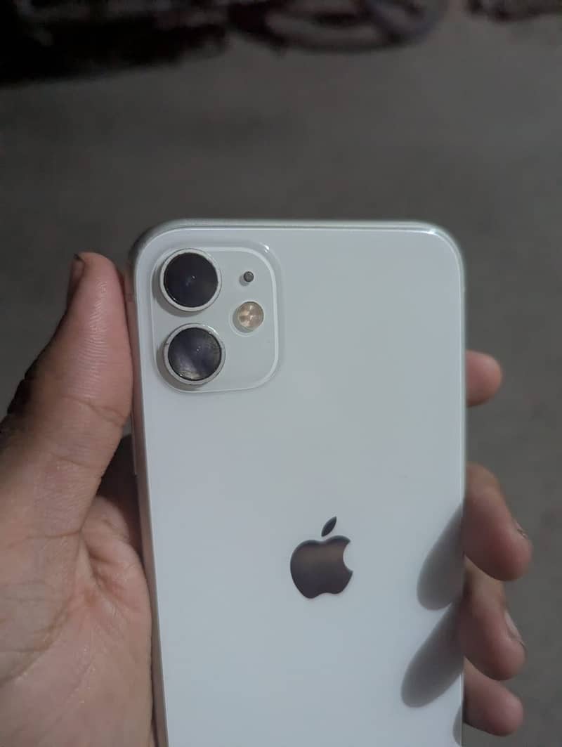Apple iPhone 11 8