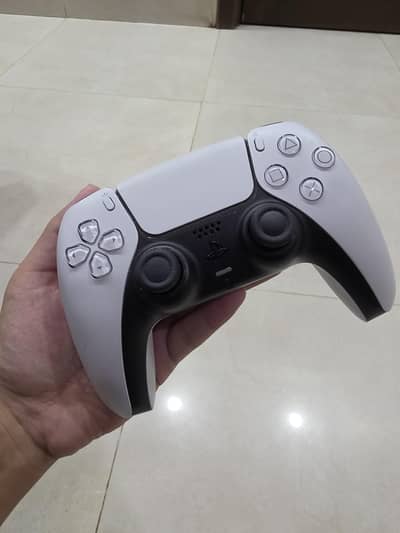 Duelsense (Playstation 5/ PS5) Controller.