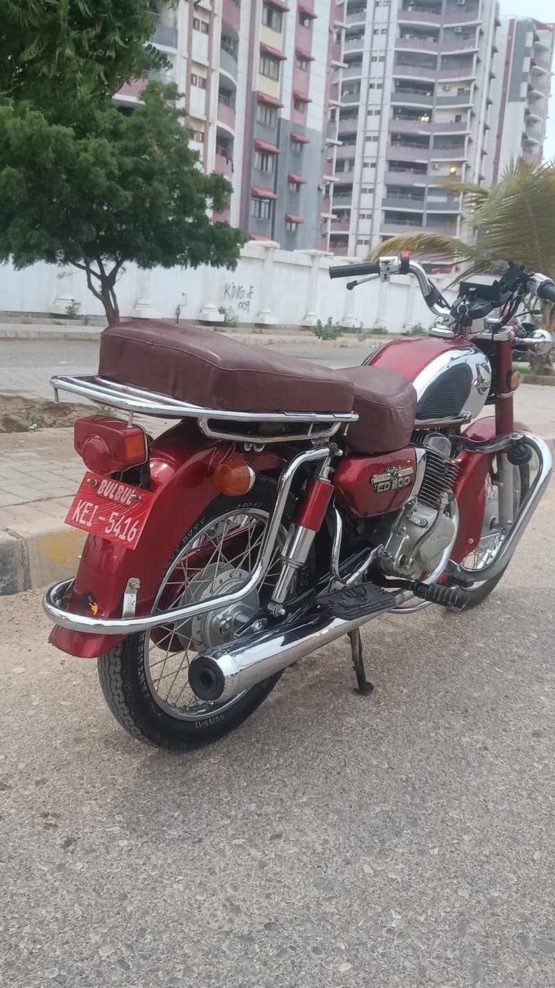 CD 200 (Road Master) 4
