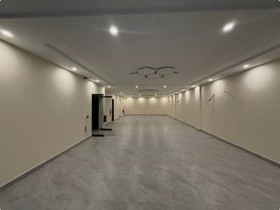 8 Marla Commercial Building 3rd Floor For Rent | DHA Phase 8 Broadway, Lahore