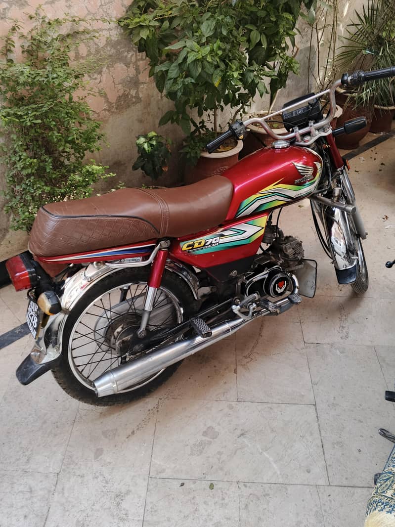 CD 70 2013 Model 0