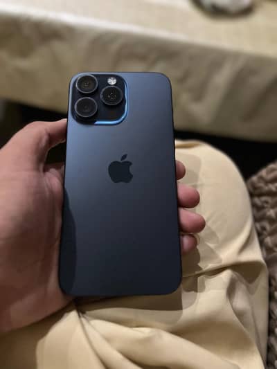 Apple iPhone 15 Pro Max