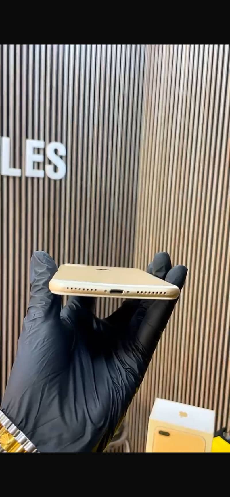 Apple iPhone 7 Plus 3