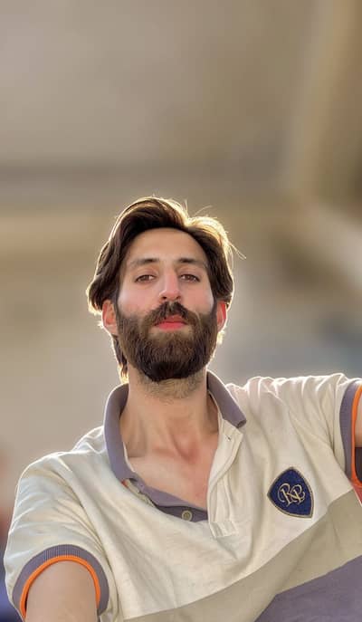 Zeeshan shah