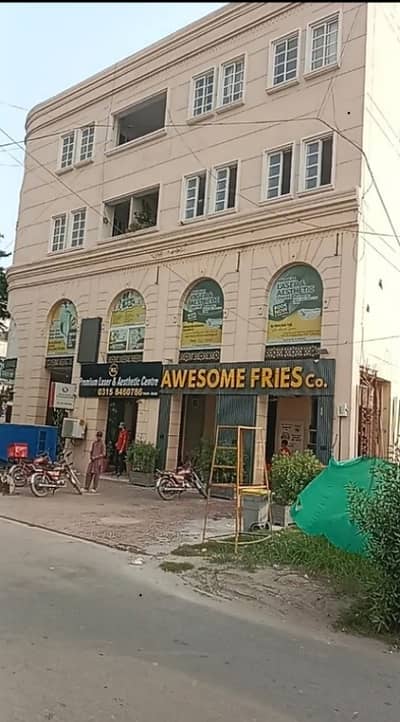 10.5 Marla Commercial Plaza D Block Commercial Zone In Valencia Town