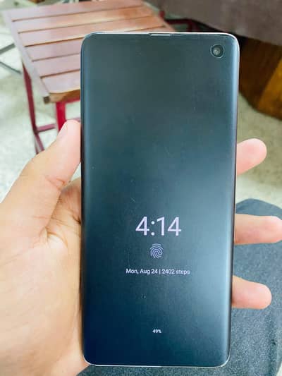 Docomo Fujitsu arrows f-51 A 5g