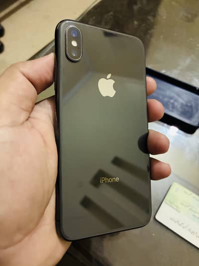 Apple iPhone X 256GB only in 25000
