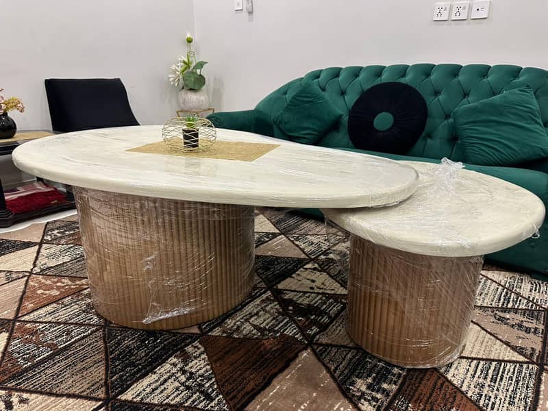 Center/Coffee Table 4