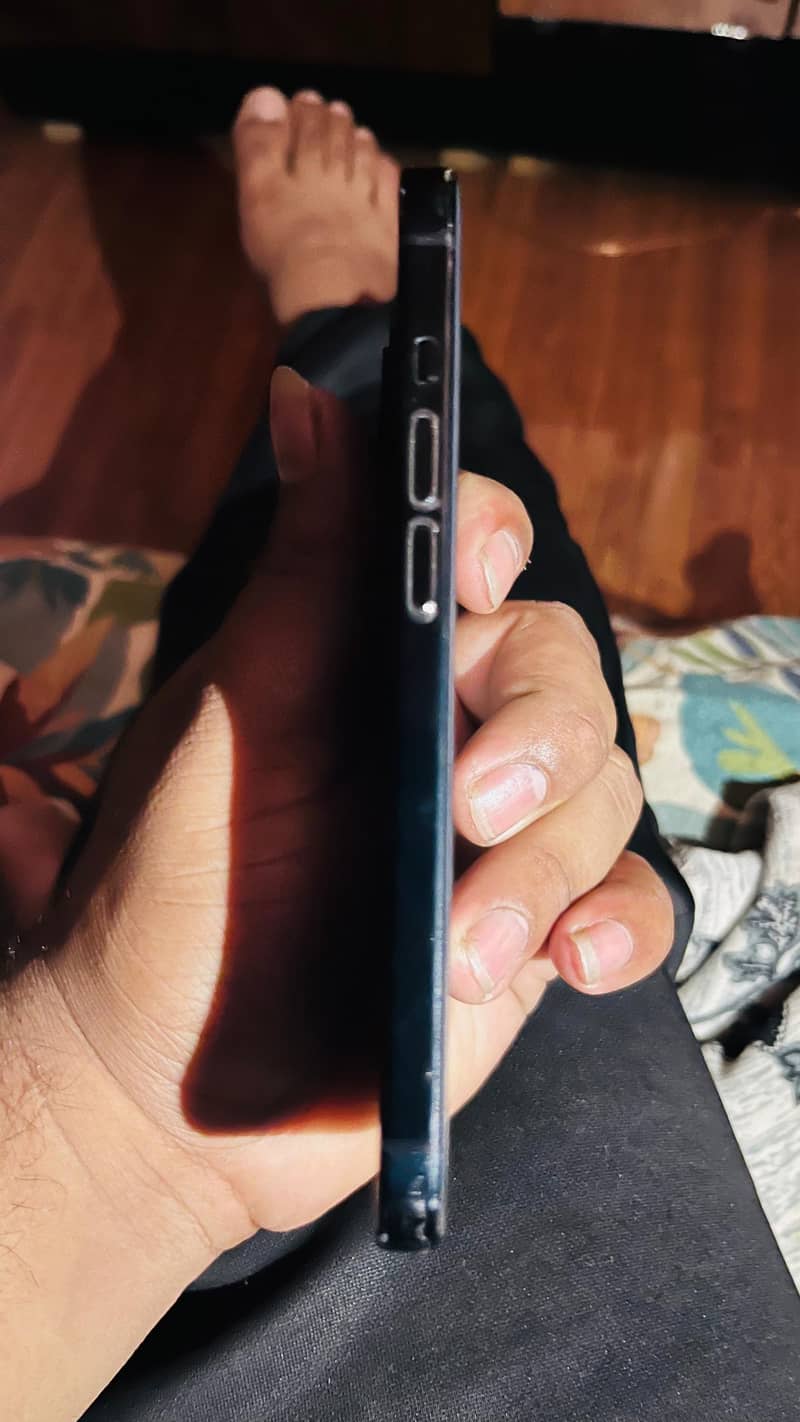 Apple iPhone 15 1