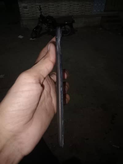 OPPO A83