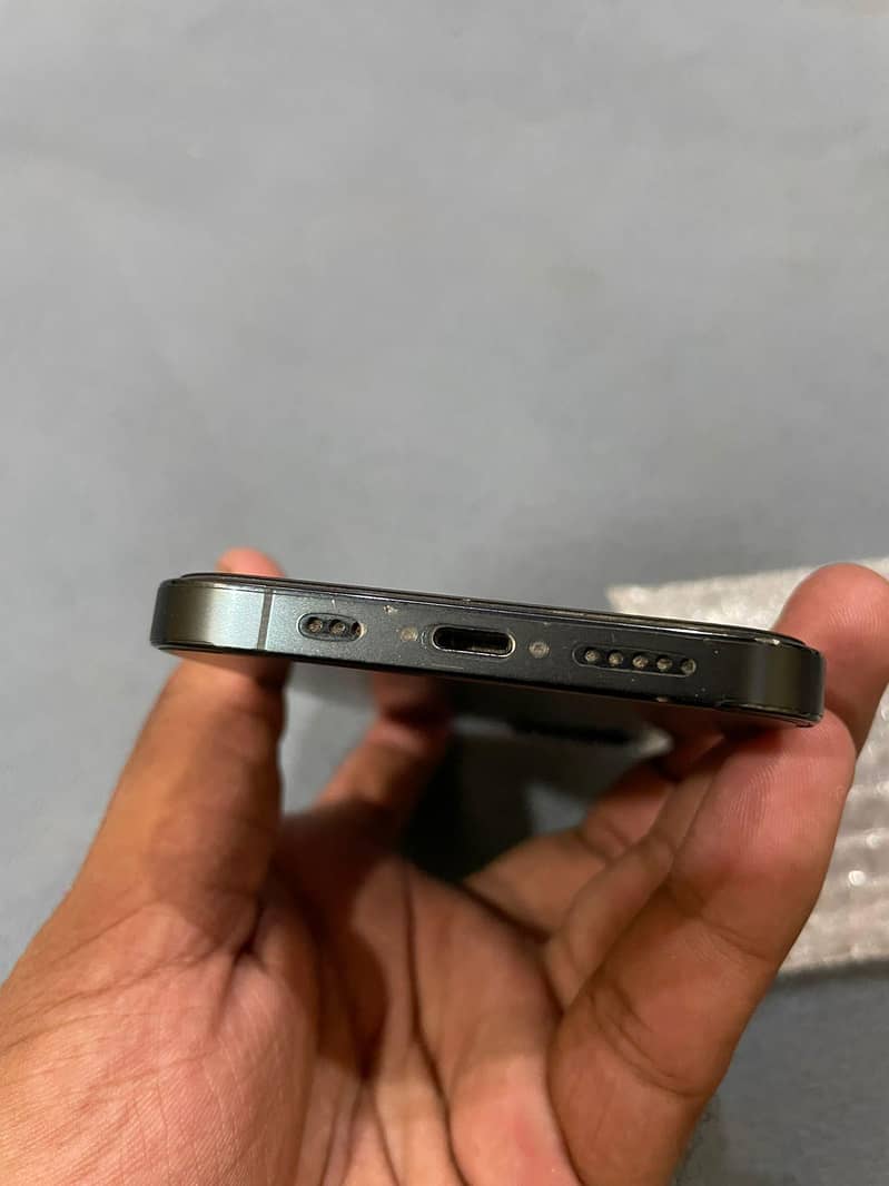 Apple iPhone 12 Pro 8