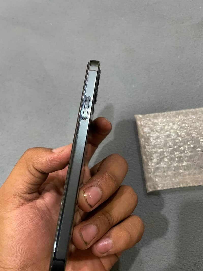 Apple iPhone 12 Pro 14