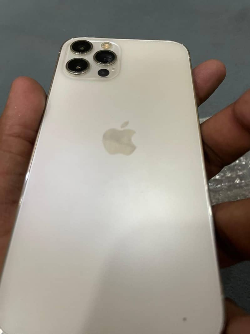 Apple iPhone 12 Pro 9