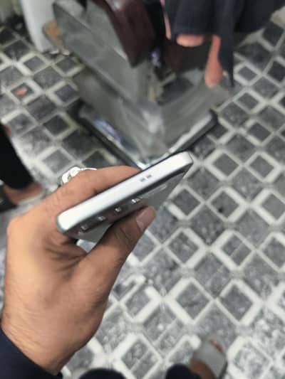 Ali mobile