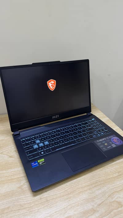 MSI CYBORG RTX 4060