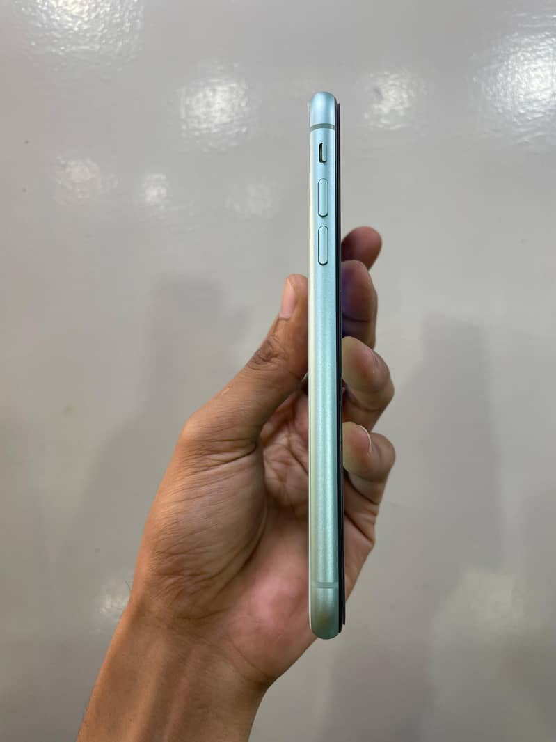 Apple iPhone 11 1
