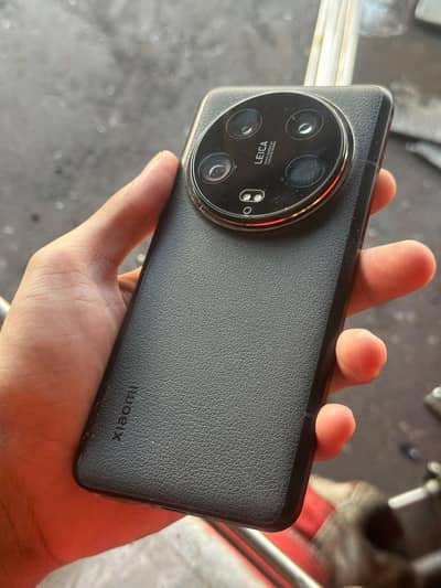 Xiaomi 14 ultra 512 GB with Box non PTA