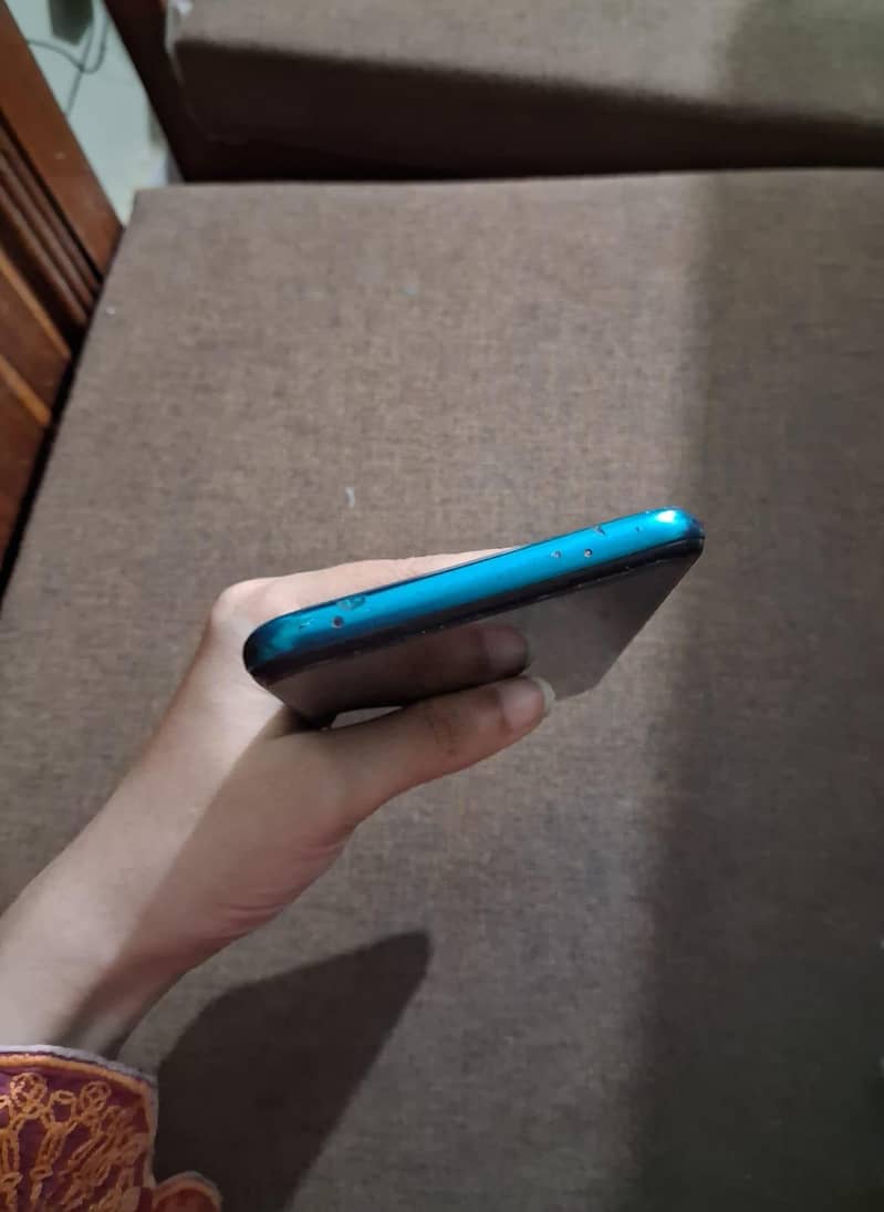 Xiaomi Redmi Note 9 Pro 4