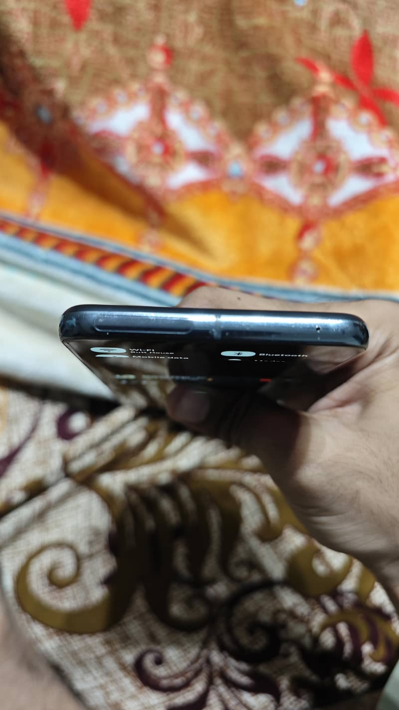 Google pixel 8 pro 2