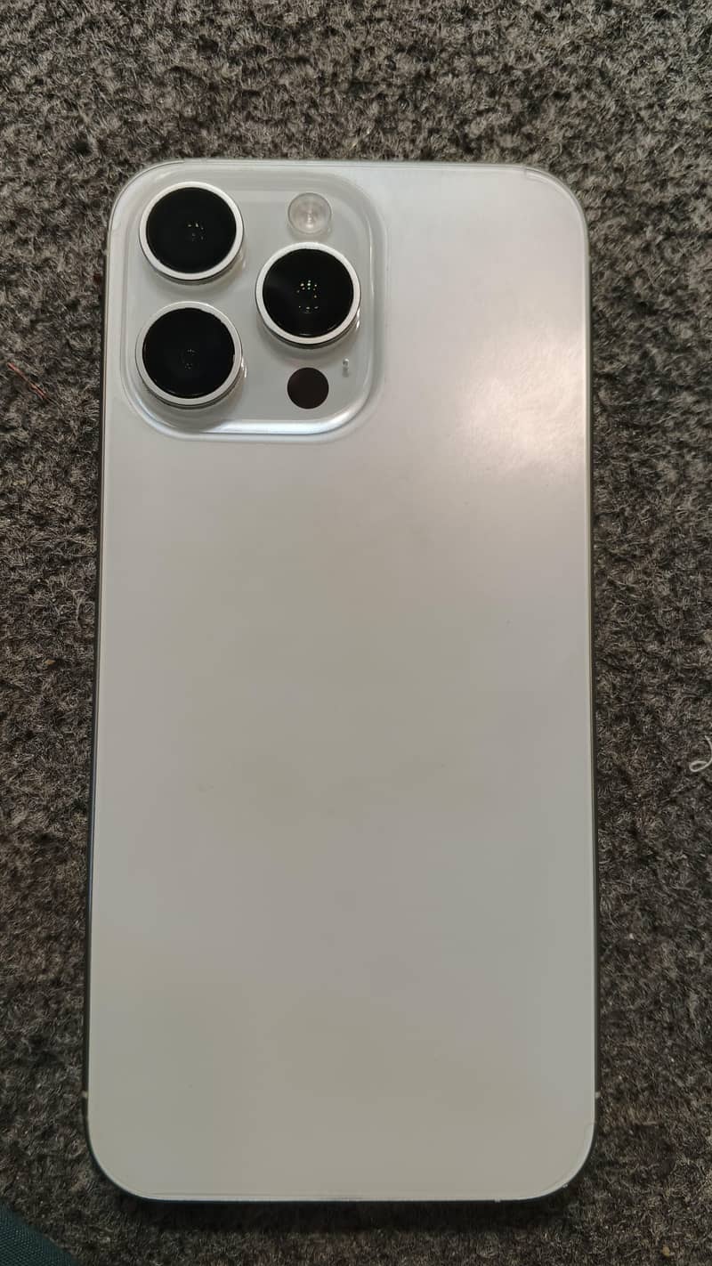 iphone 15 pro max 0