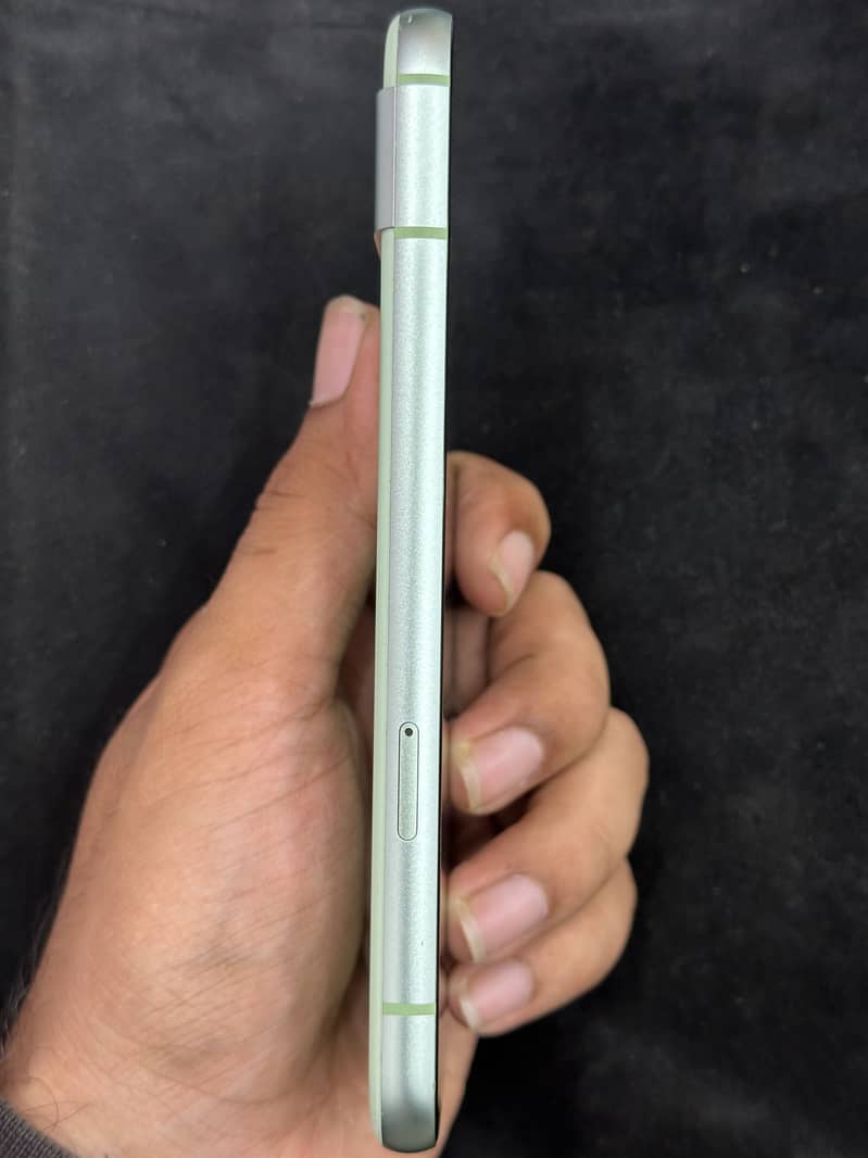 Google Pixel 8a 3