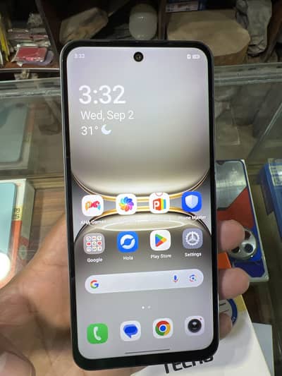 Tecno spark 40