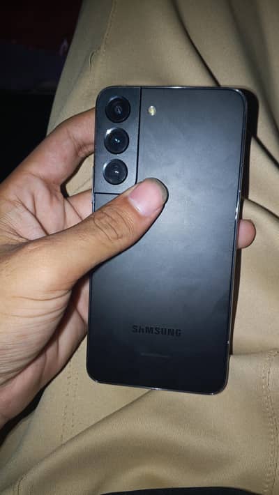 Samsung Mobile S22