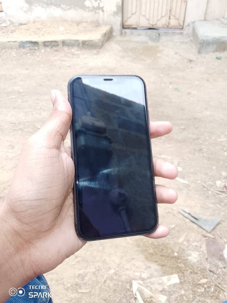 Apple iPhone 11 1