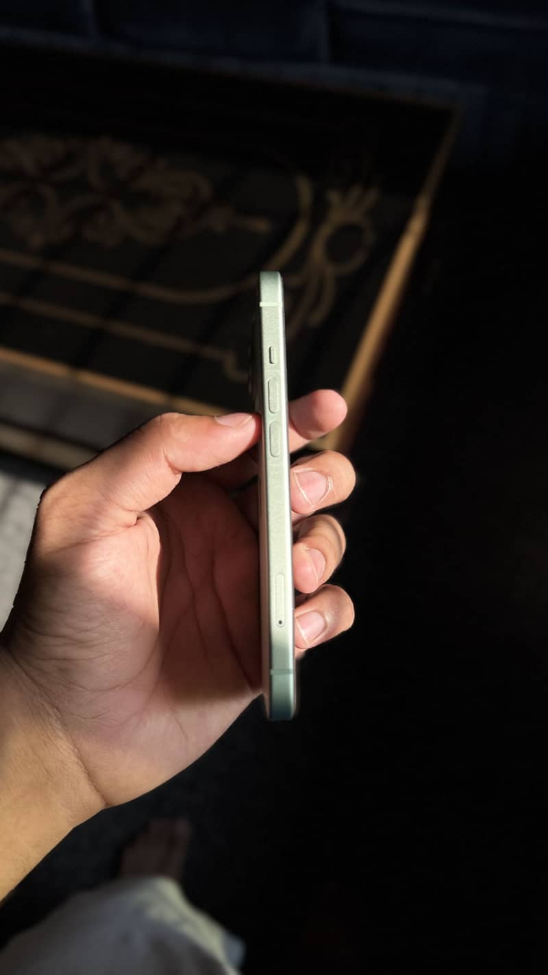 Apple iPhone 15 1