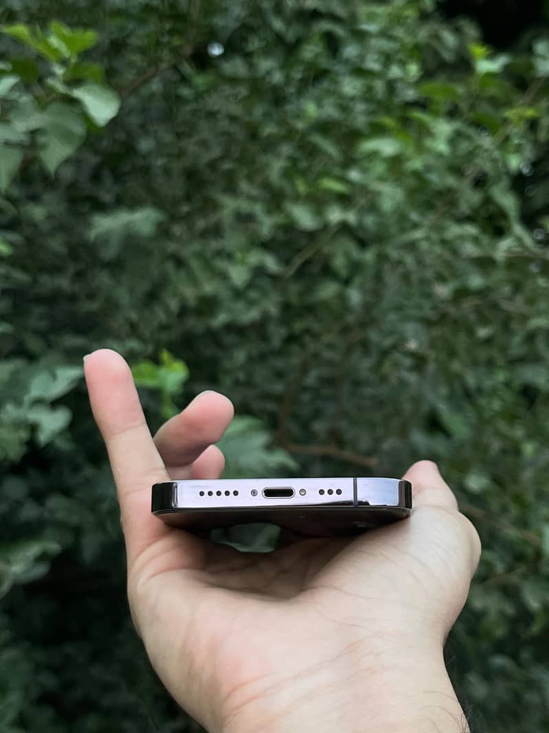 Apple iPhone 14 Pro 4