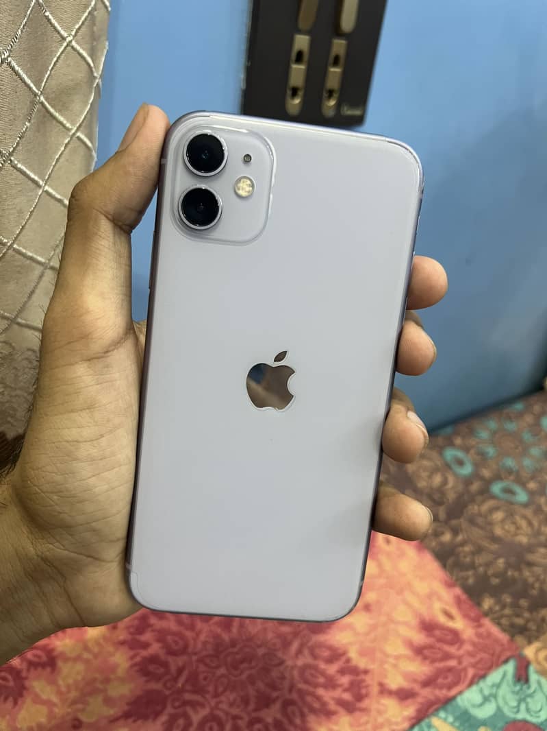 Apple iPhone 11 0