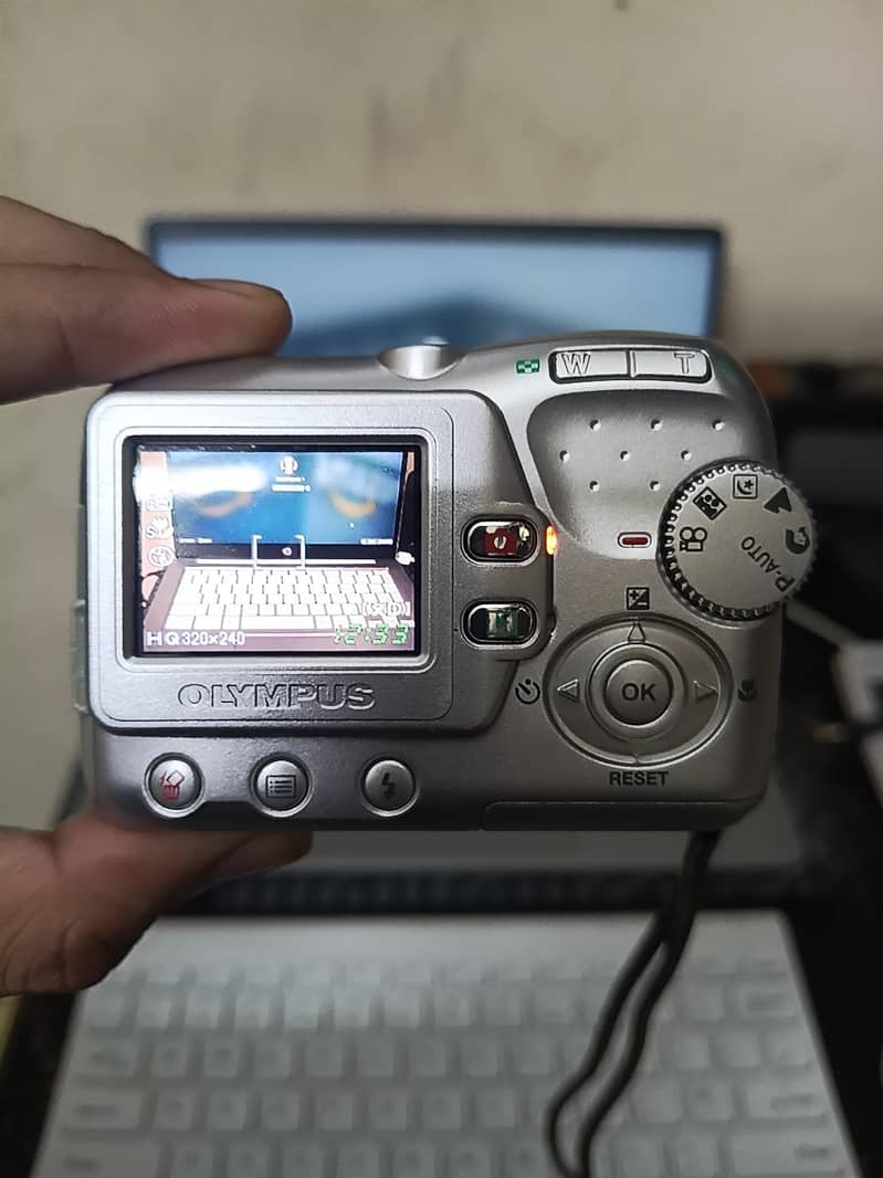 Olympus 3.2 MEGA PIXELS Digital Camera 1