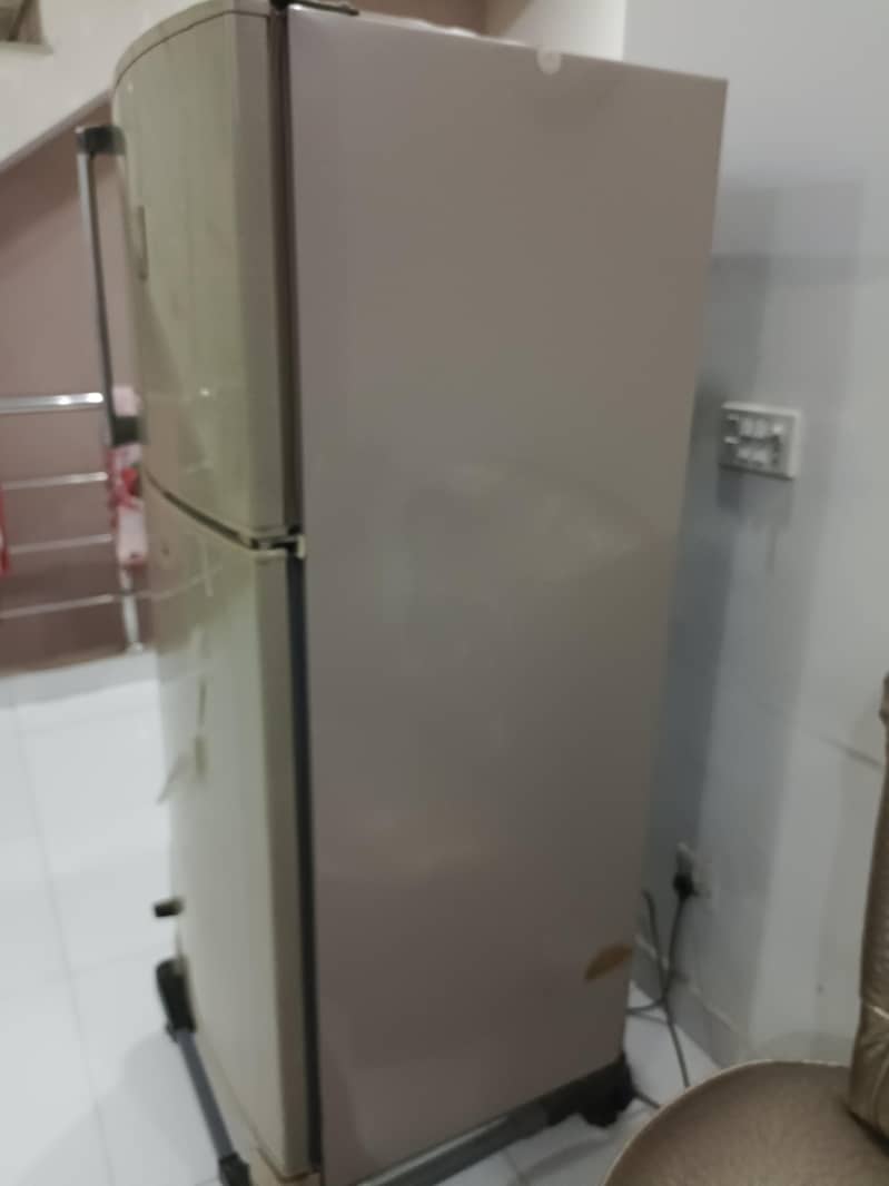 Dawlance fridge 3