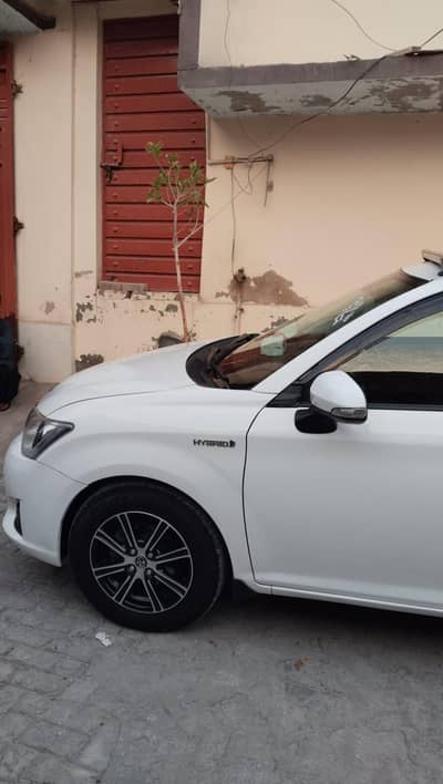 Toyota Corolla Axio Hybrid | 2014,2018 Model| Excellent Condition