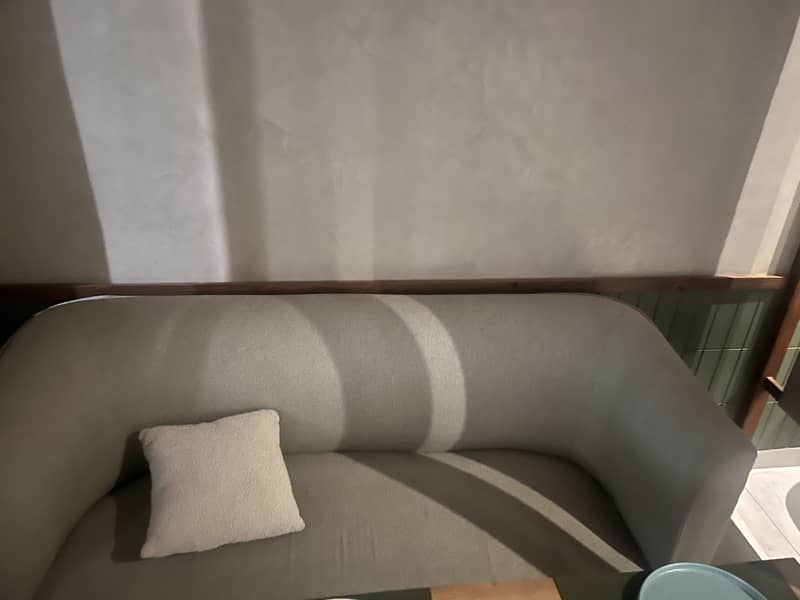 L sofa 0