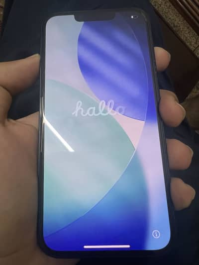 iphone 13 10/10 condition